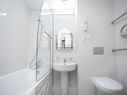 Санаторий «Родник», Кисловодск. Основной корпус, номера